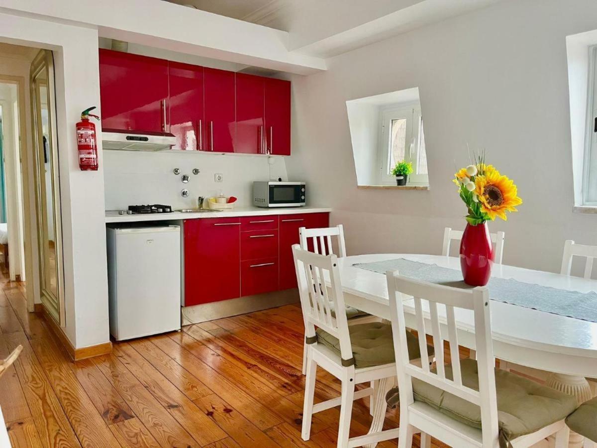 Open Trace 2 Bedroom Located Centeral Apartamento *